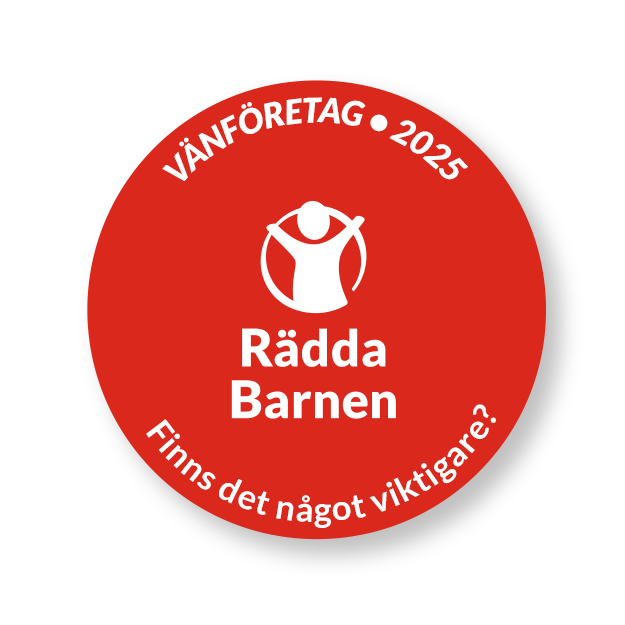 Ett rött emblem med texten "Vänföretag 2025 Rädda barnen"